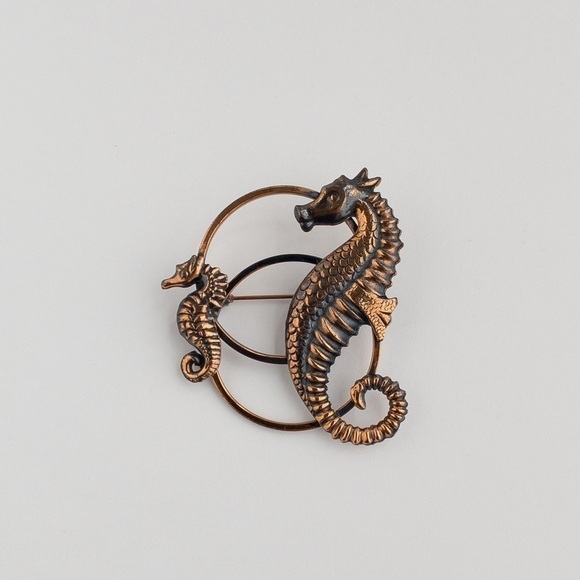 Vintage Jewelry - Modern Vintage Large Copper Seahorse Brooch Pin Lapel Mother and Baby Seahorses